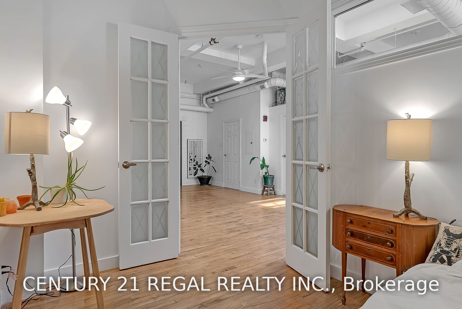 1173 Dundas St E, #236