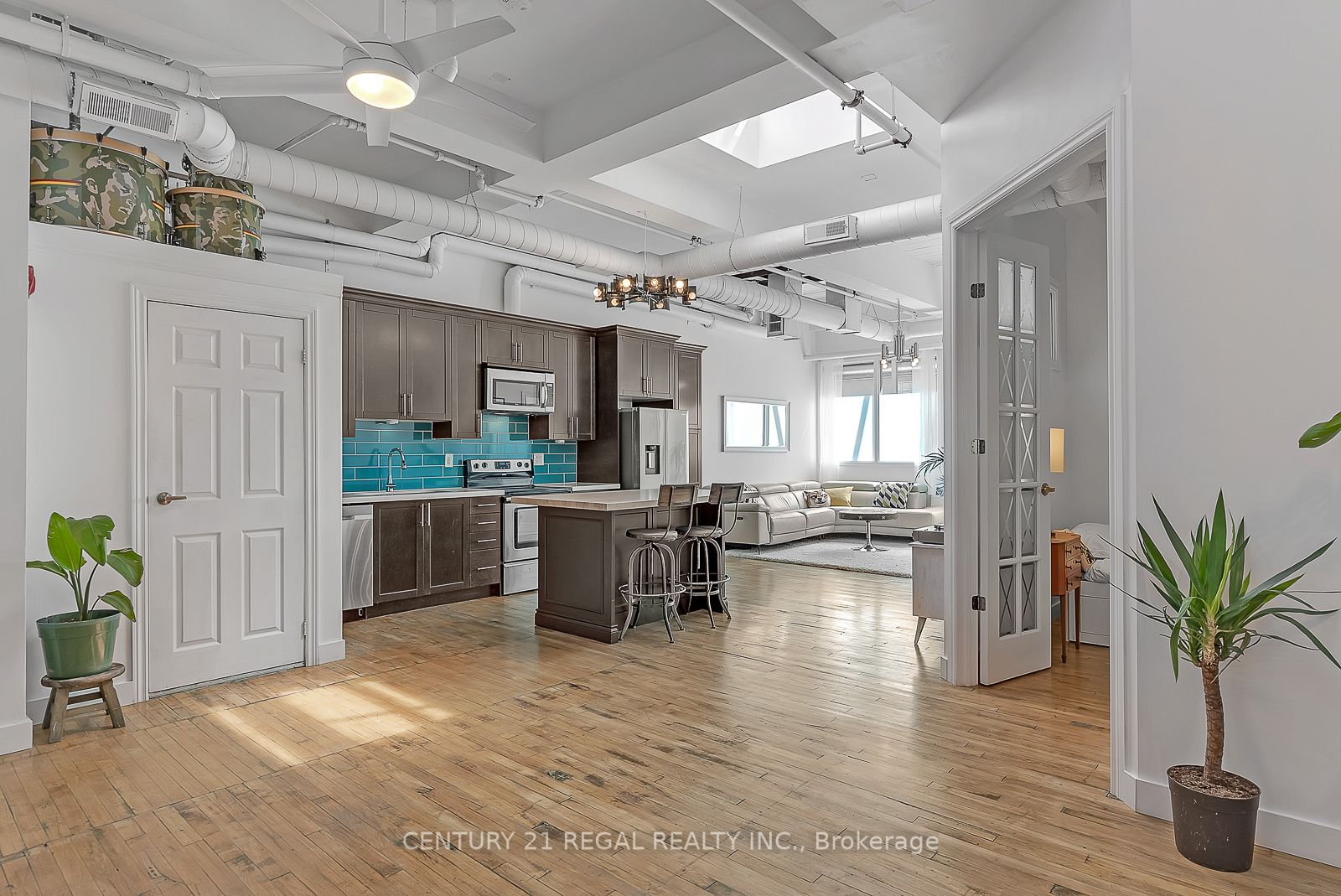 Listing E5907640 - Large Photo # 1