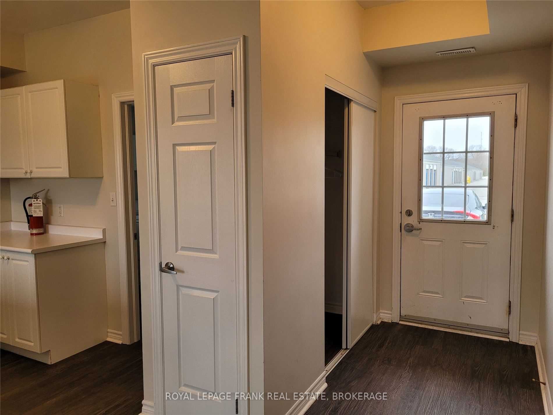 Listing E5910025 - Large Photo # 2