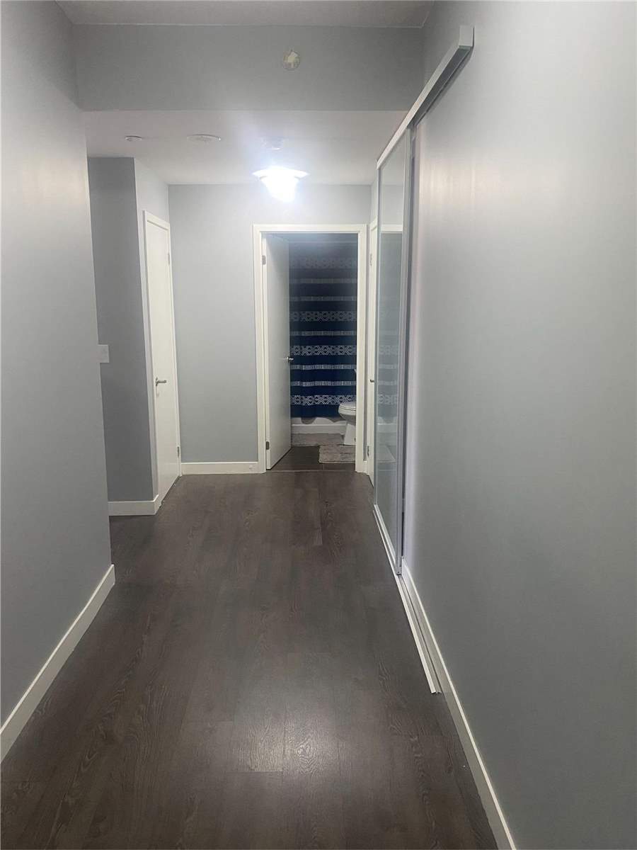 2055 Danforth Ave, #307