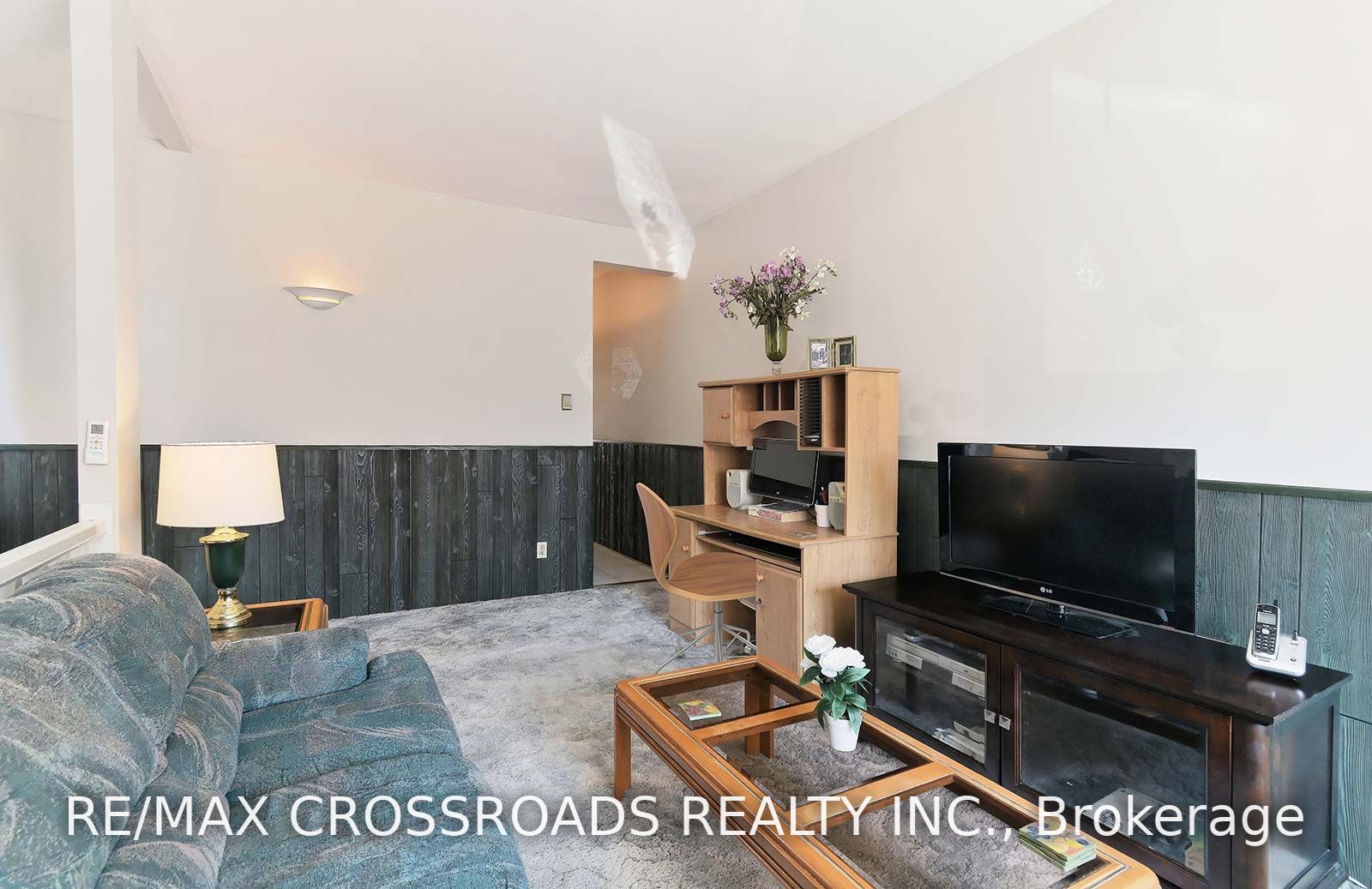 160 King Edward Ave
