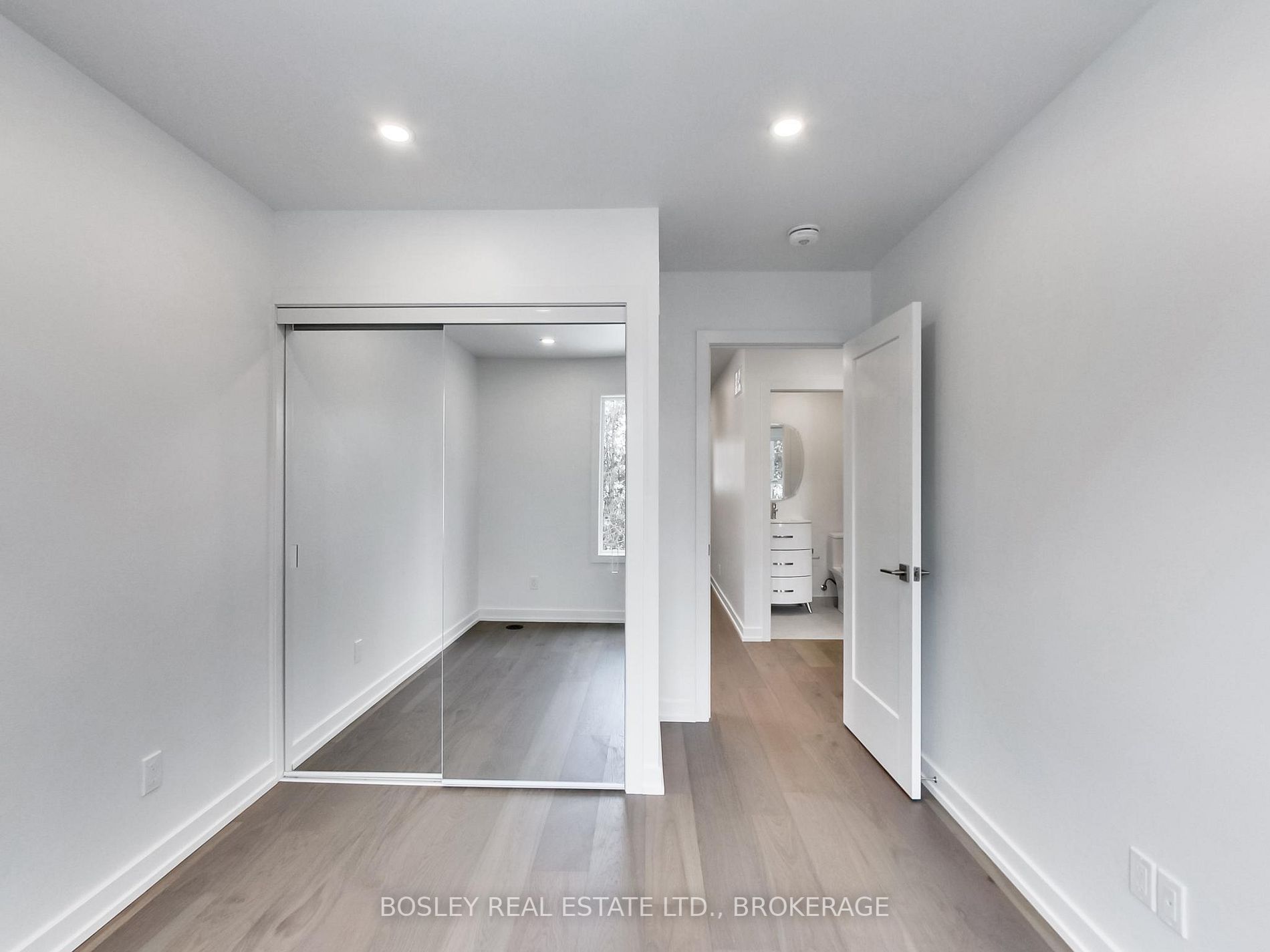 Listing E5911433 - Large Photo # 19