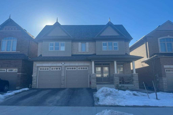 35 Soltys Dr, Whitby
