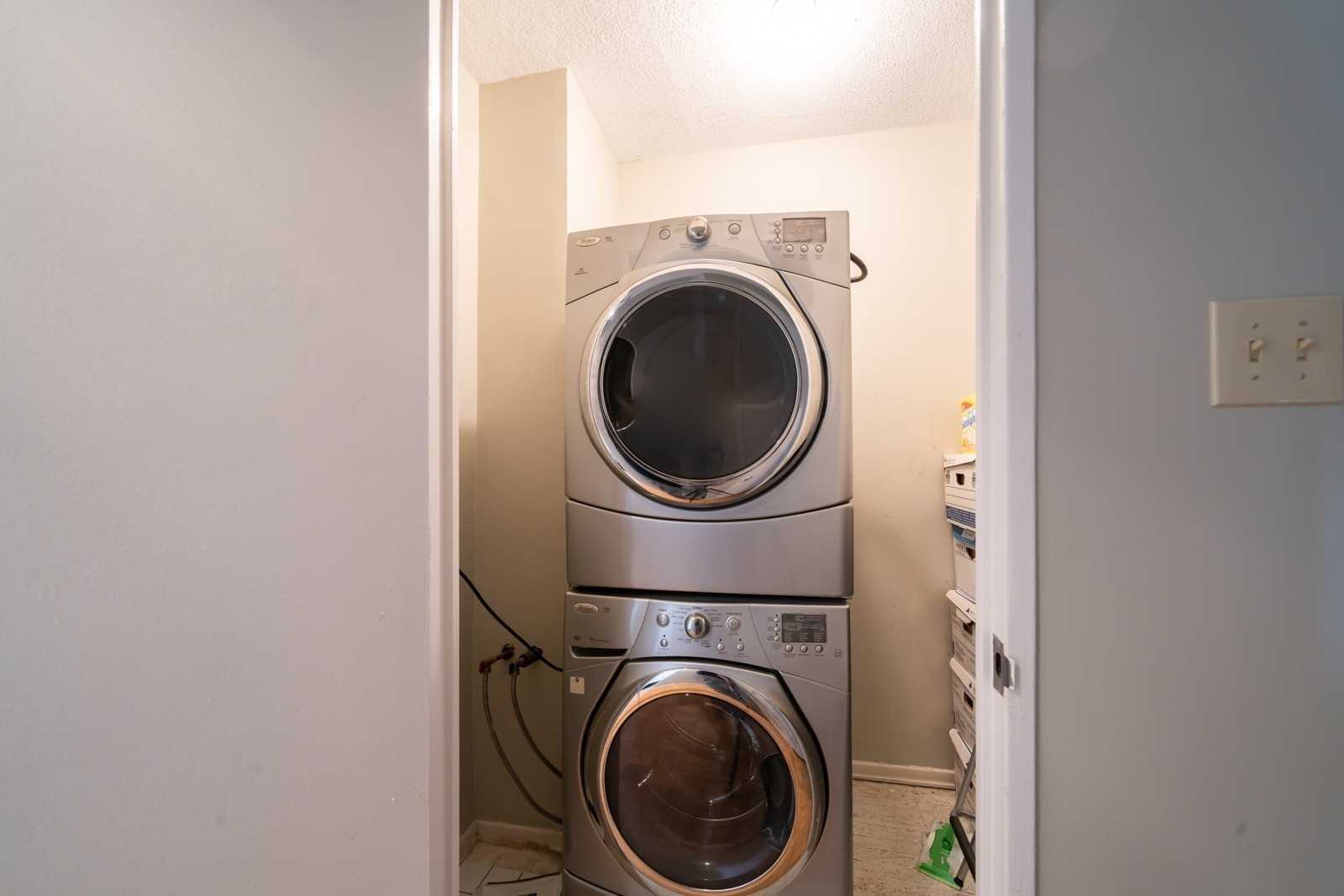 2550 Pharmacy Avenue #1206