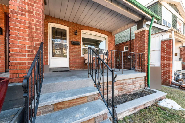 159 Springdale Blvd, Toronto