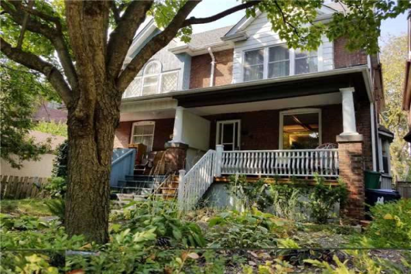 4 Strathcona Ave, Toronto