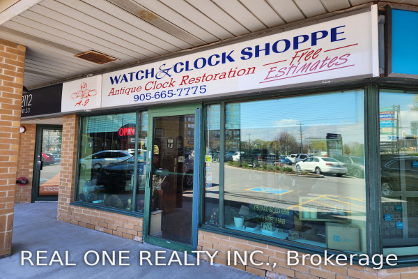 701 Rossland Rd E, Whitby