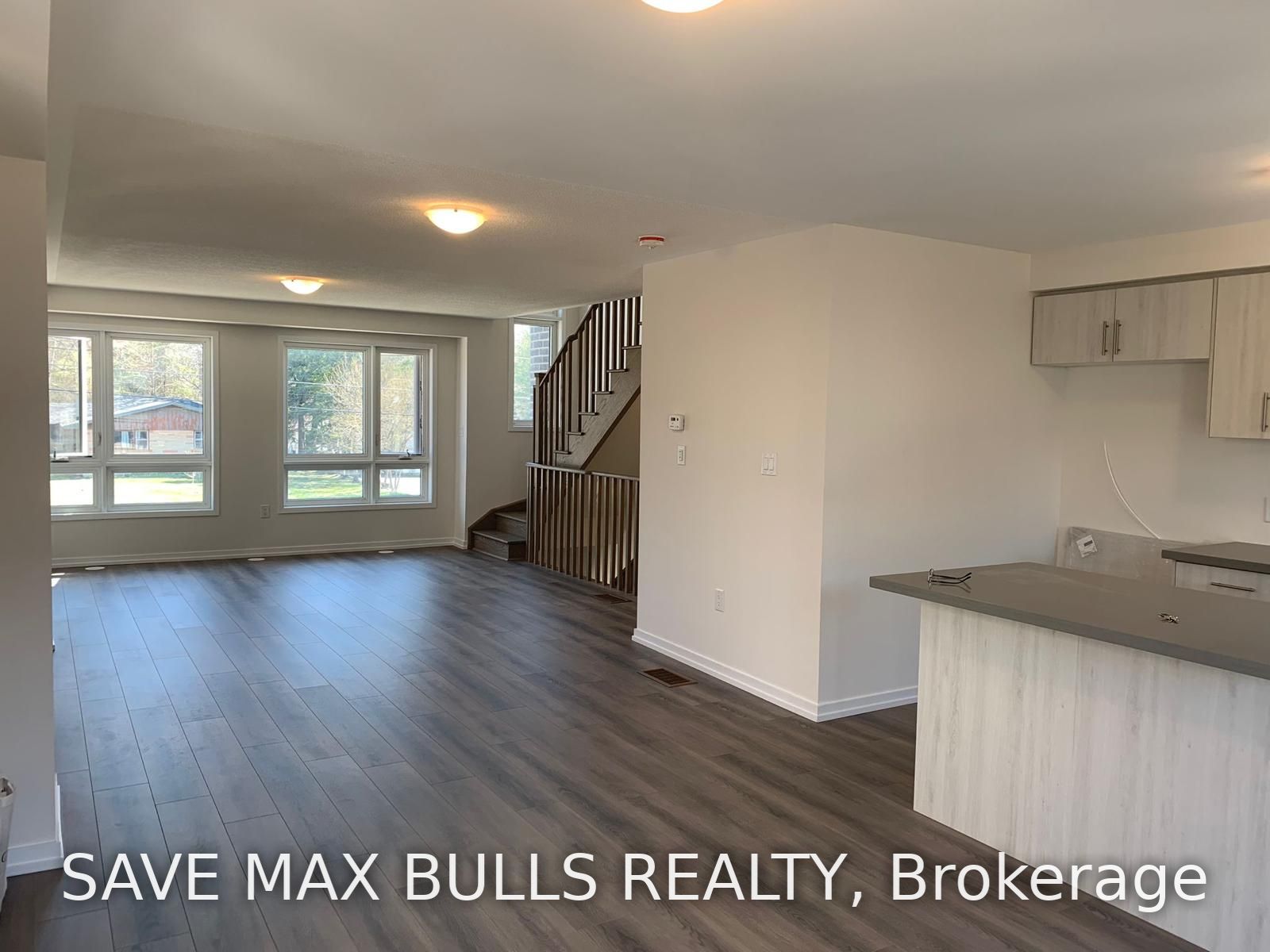 250 Townline Rd N