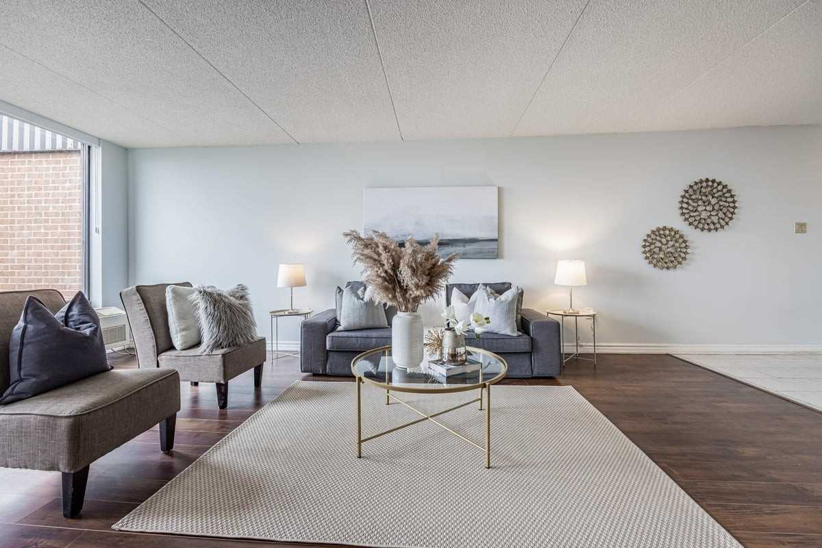 #606 - 1535 Diefenbaker Crt, Pickering