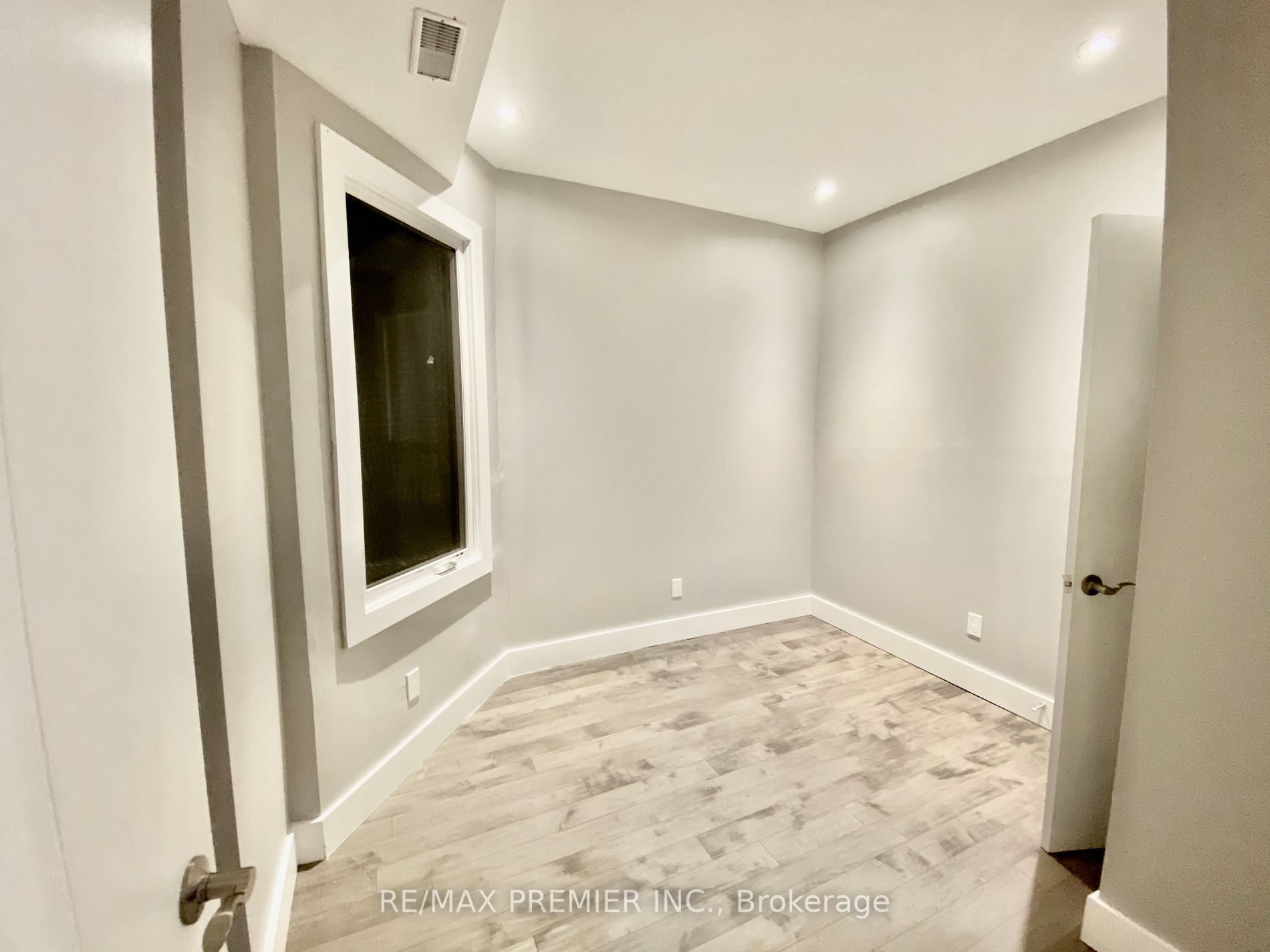 Listing E5918728 - Large Photo # 14