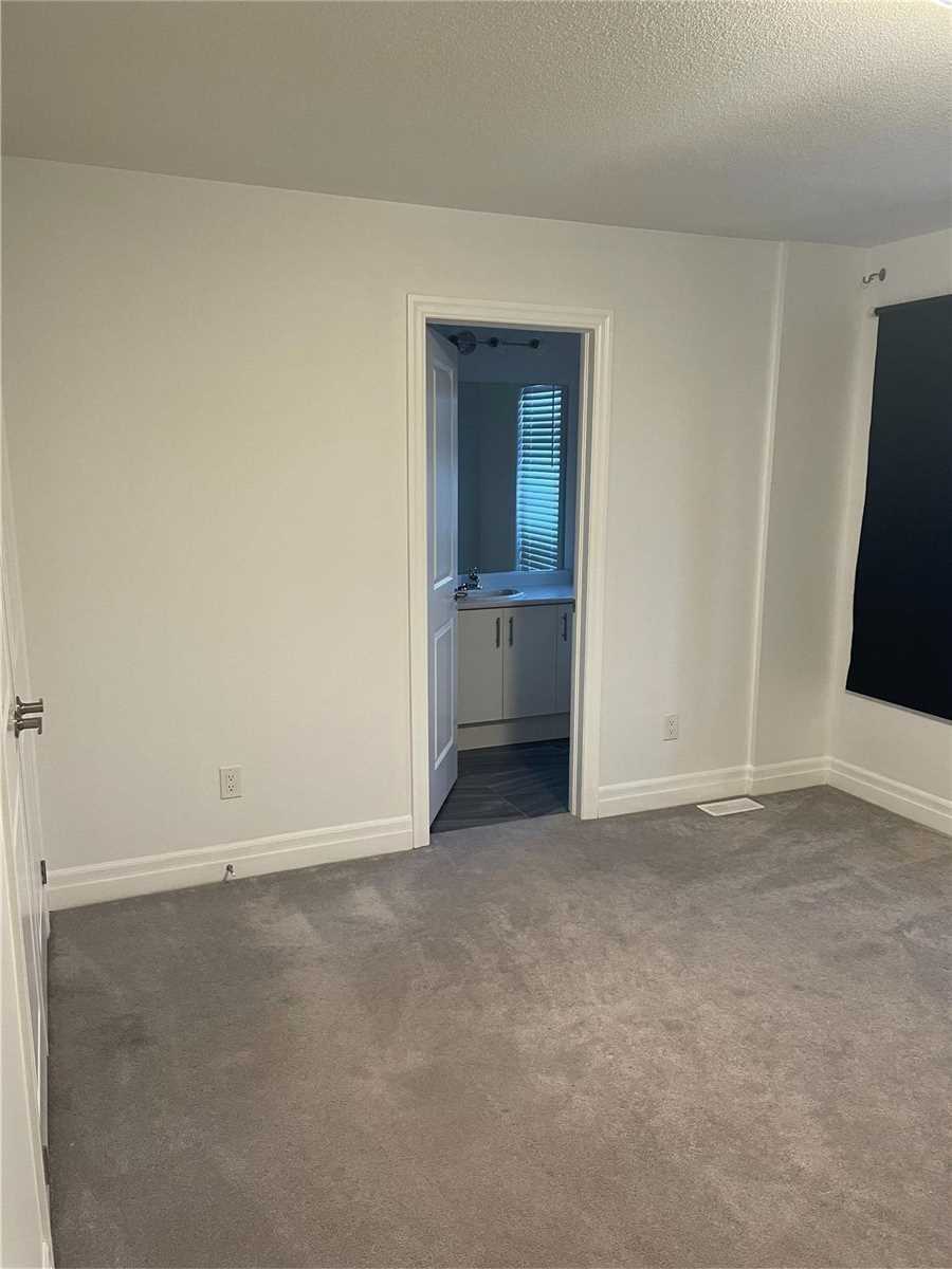 Listing E5920453 - Large Photo # 19