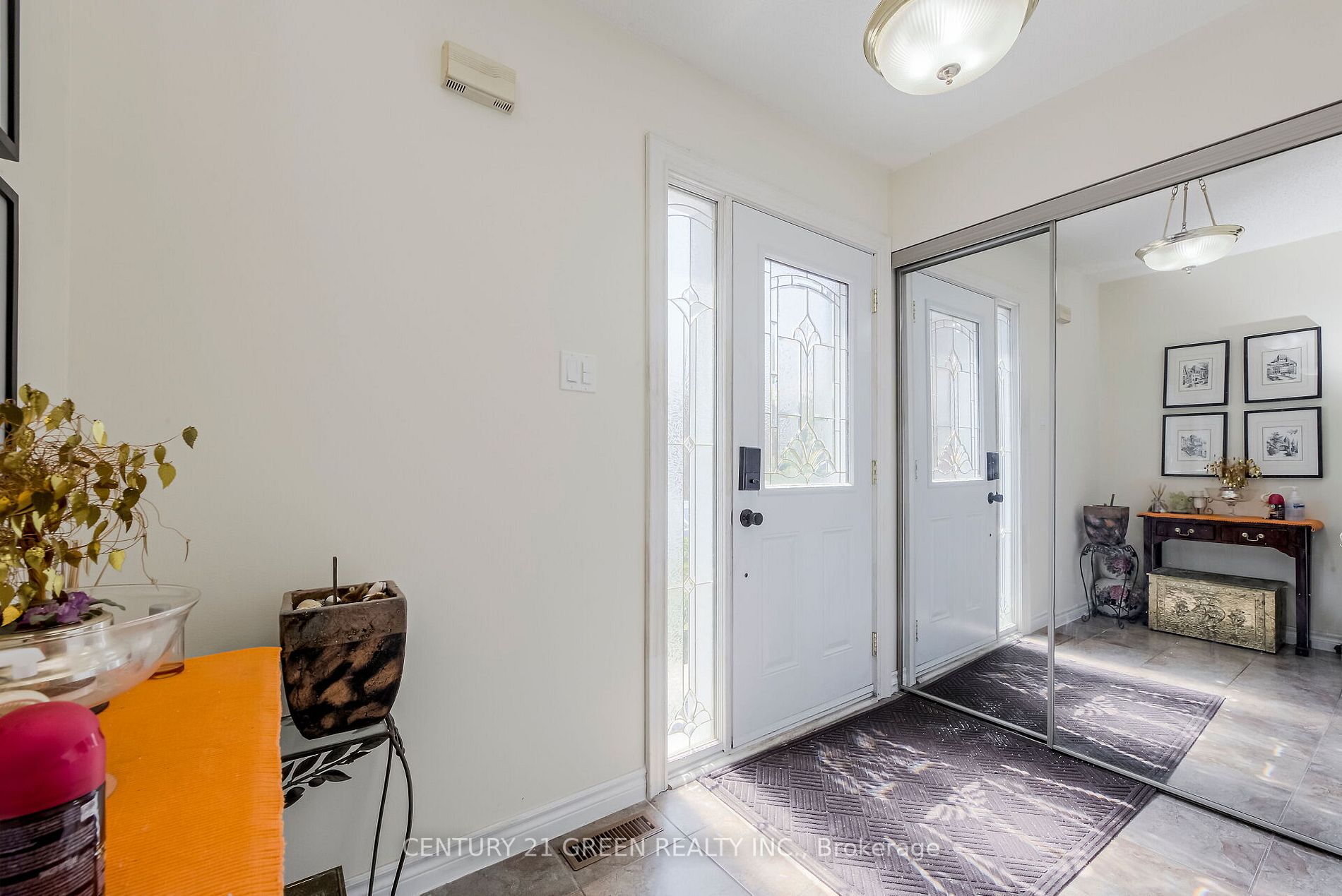 Listing E5921112 - Large Photo # 3