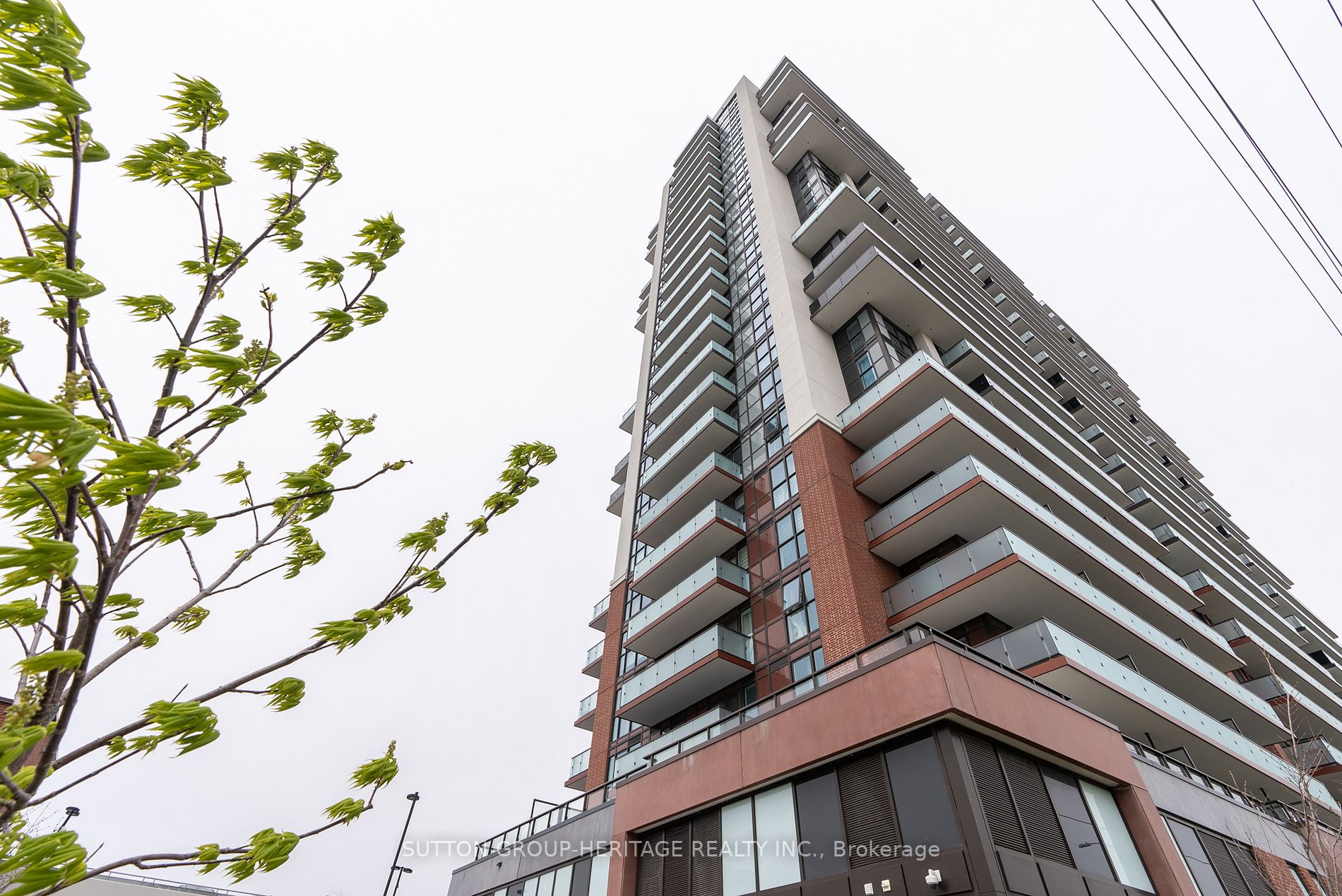 #2218 - 2550 Simcoe St N, Oshawa