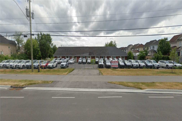 3775 Brock St N, Whitby
