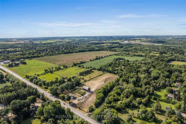 2432 Taunton Rd, Clarington