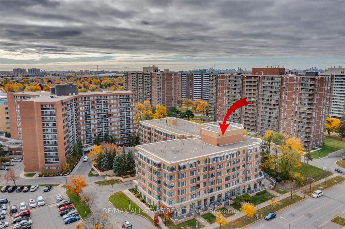 115 Bonis Ave, #413