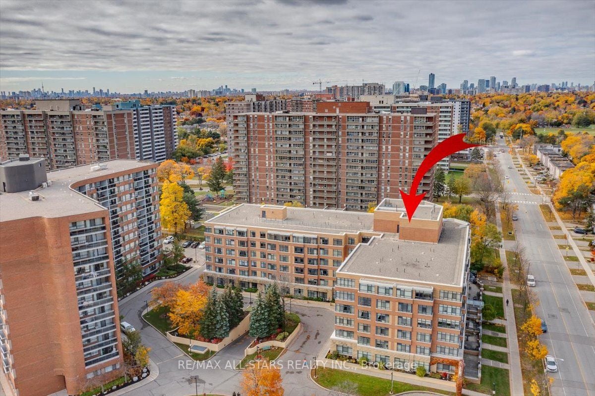 115 Bonis Ave, #413