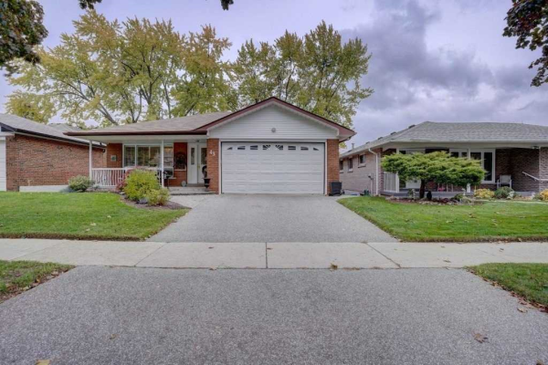 43 Charles Tupper Dr, Toronto