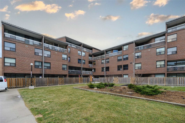 4060 Lawrence Ave E, Toronto