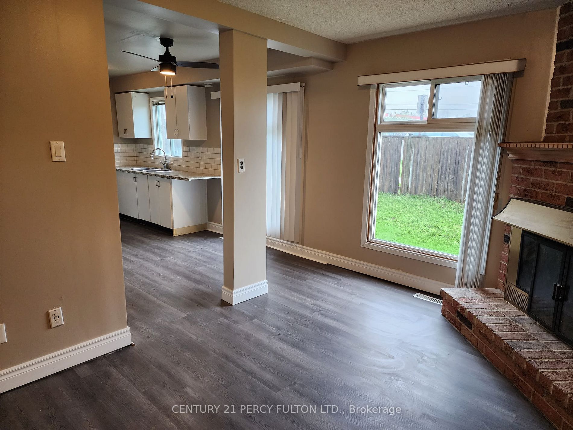 38 Gilmour Dr