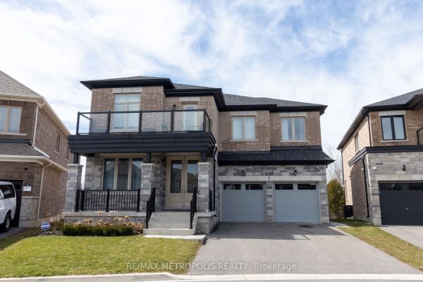 1033 Kingpeak Cres, Pickering