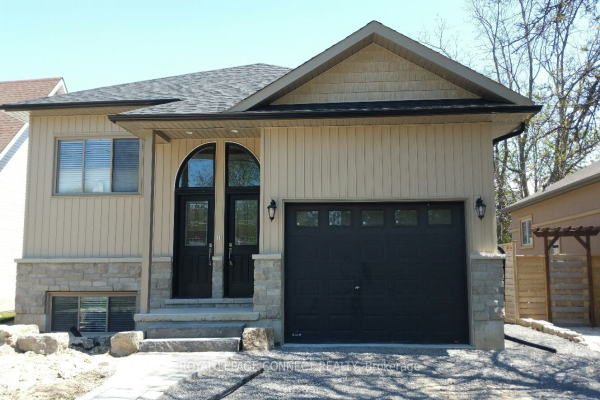 225 Liberty St, Clarington