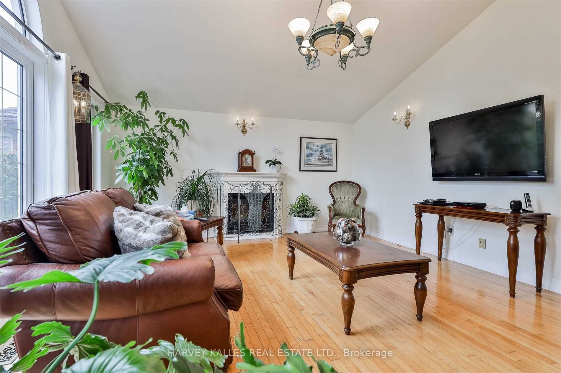 Listing E5927388 - Large Photo # 26