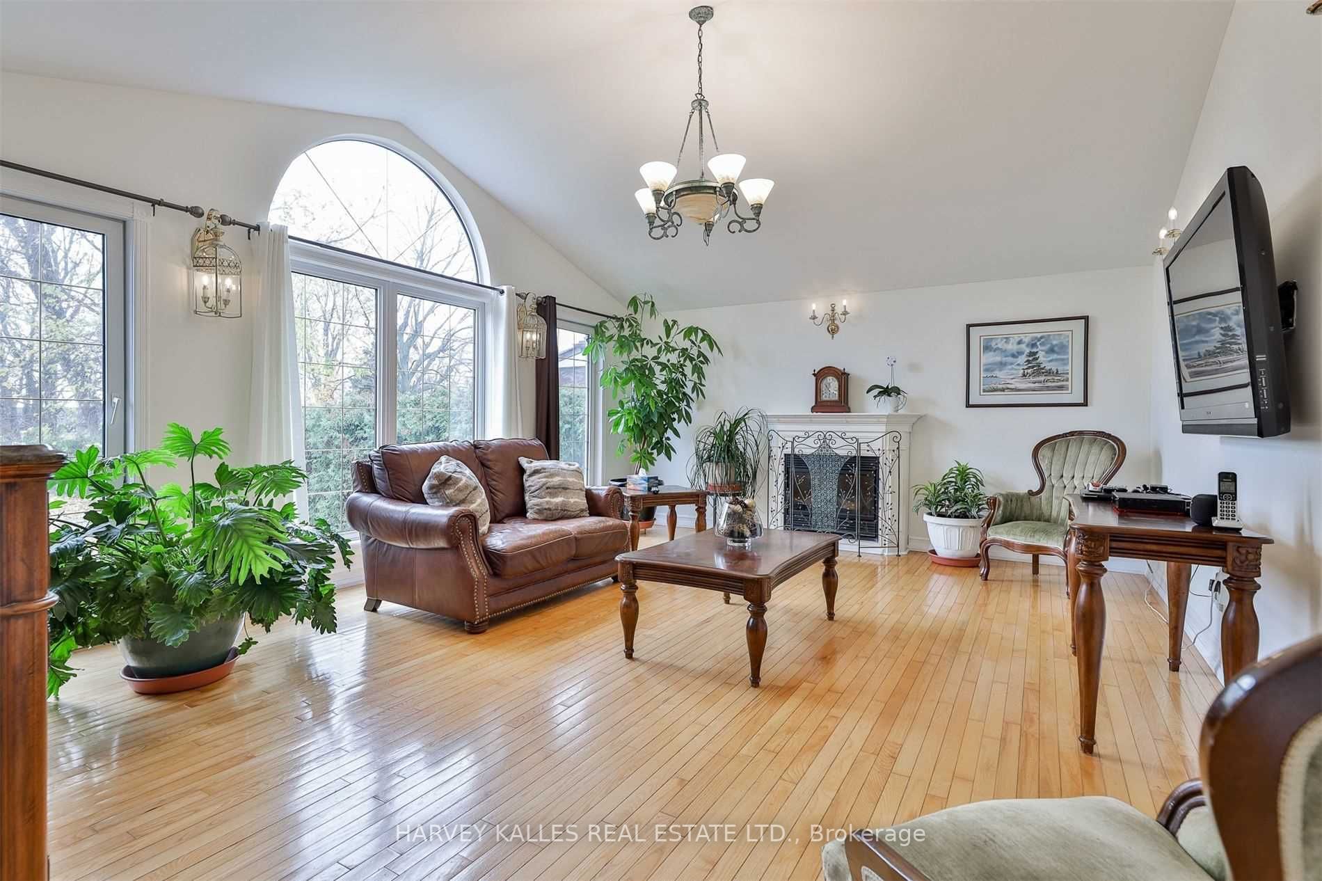 Listing E5927388 - Large Photo # 25