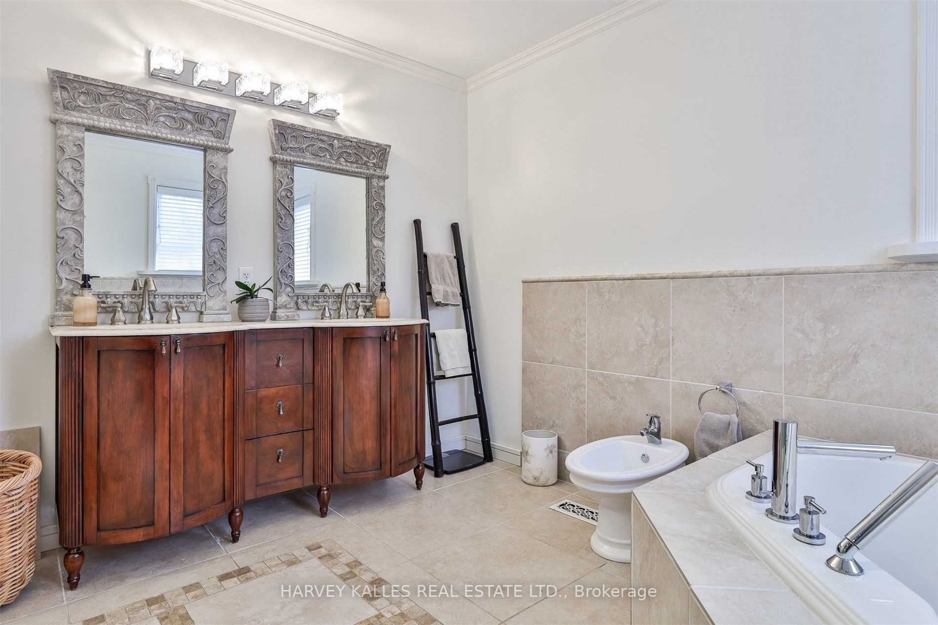 Listing E5927388 - Large Photo # 19