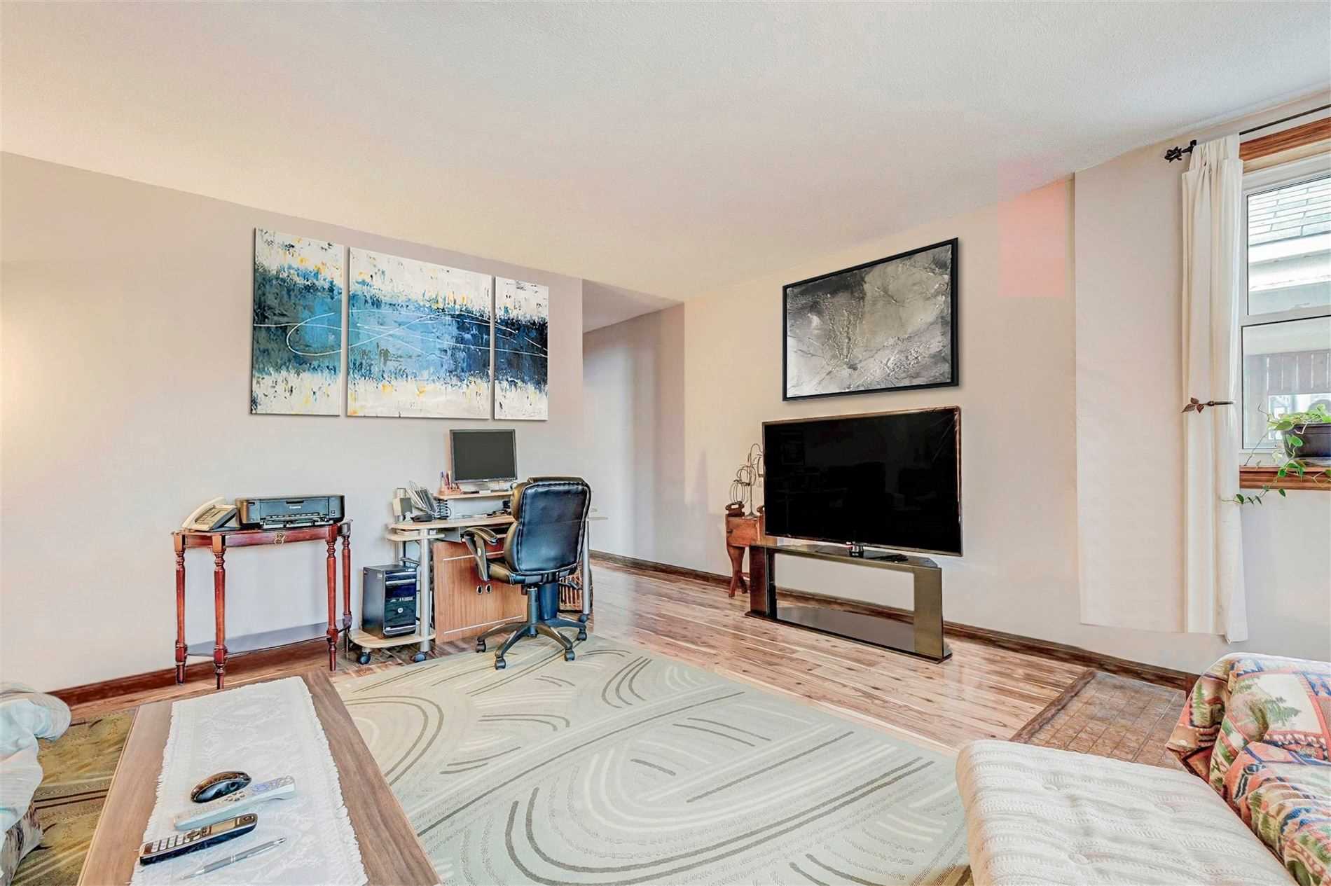 Listing E5927577 - Large Photo # 3