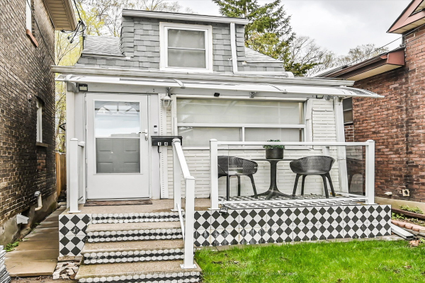 148 Barrington Ave, Toronto