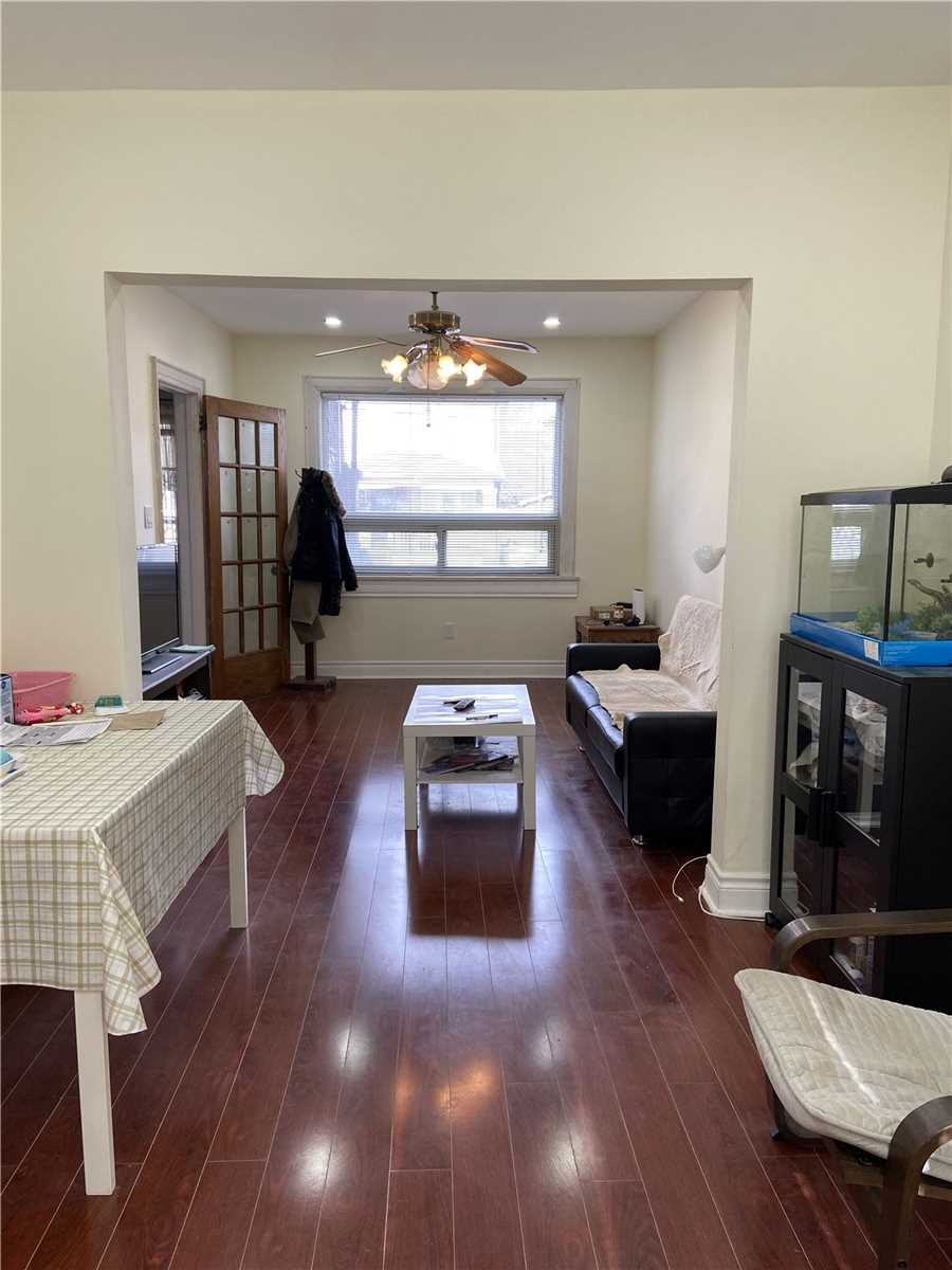 229 Eulalie Ave