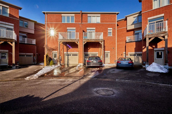 1299 Glenanna Rd, Pickering