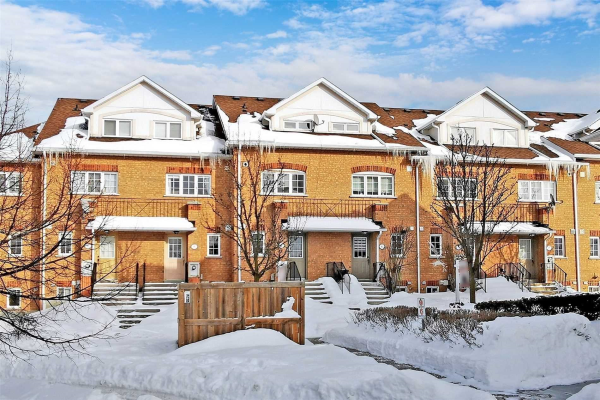 79 Hedge End Rd, Toronto