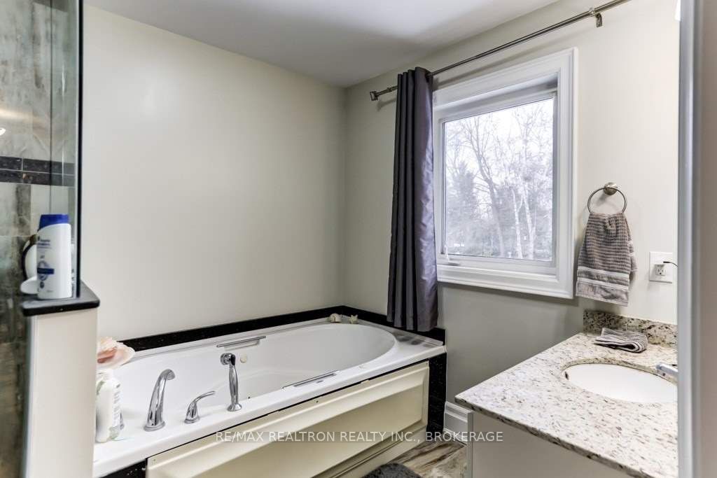 Listing E5929843 - Large Photo # 23