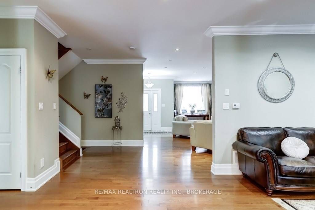 Listing E5929843 - Large Photo # 10