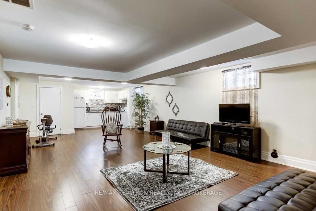 Listing E5929843 - Large Photo # 31