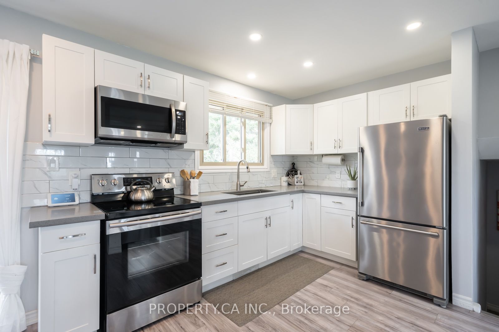 418 Juliana Dr