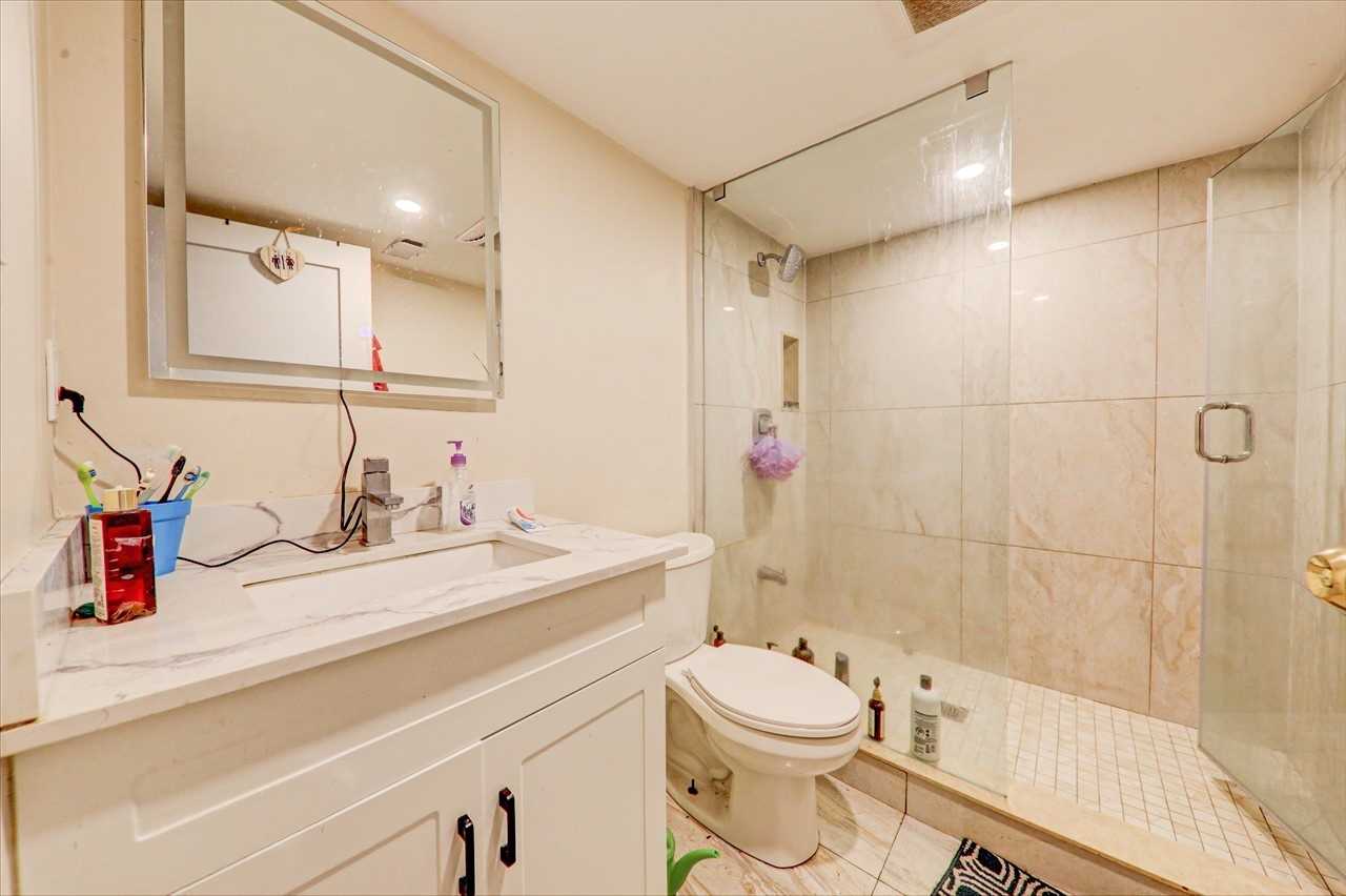 Listing E5931047 - Large Photo # 15