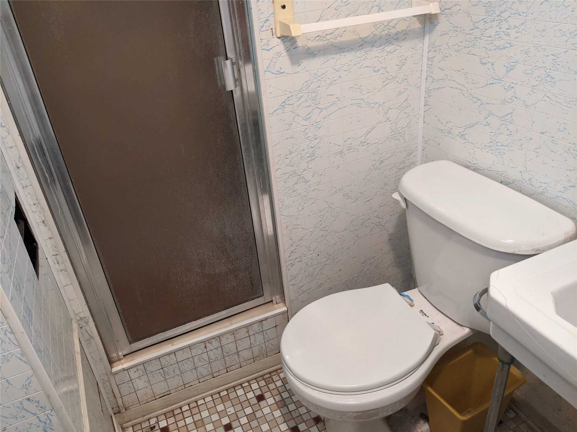 1482 Simcoe Street N