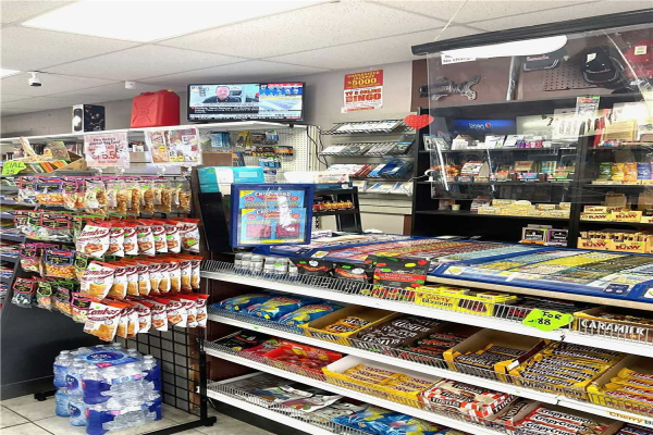 1425 King St E, Clarington