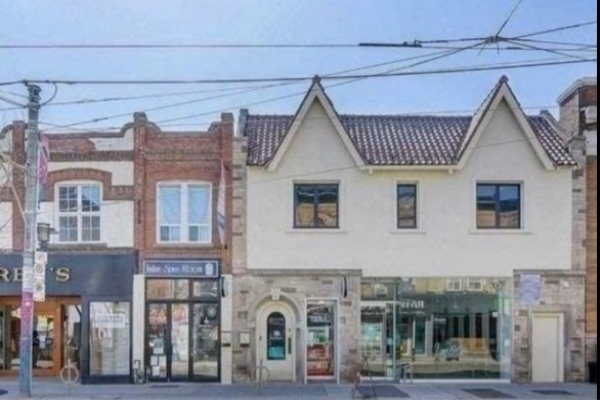 717 Queen St E, Toronto