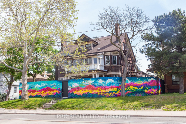 537 Broadview Ave, Toronto