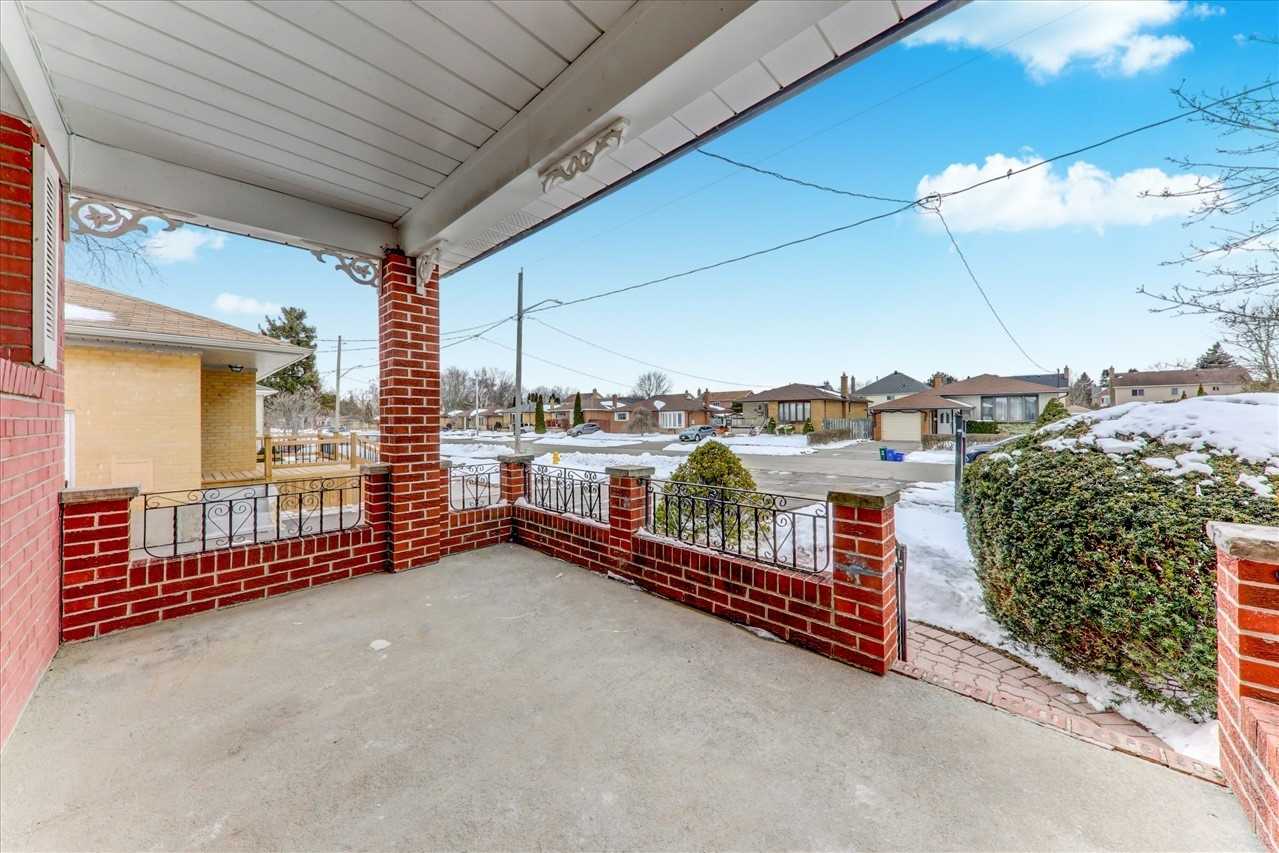 1005 Walton Boulevard