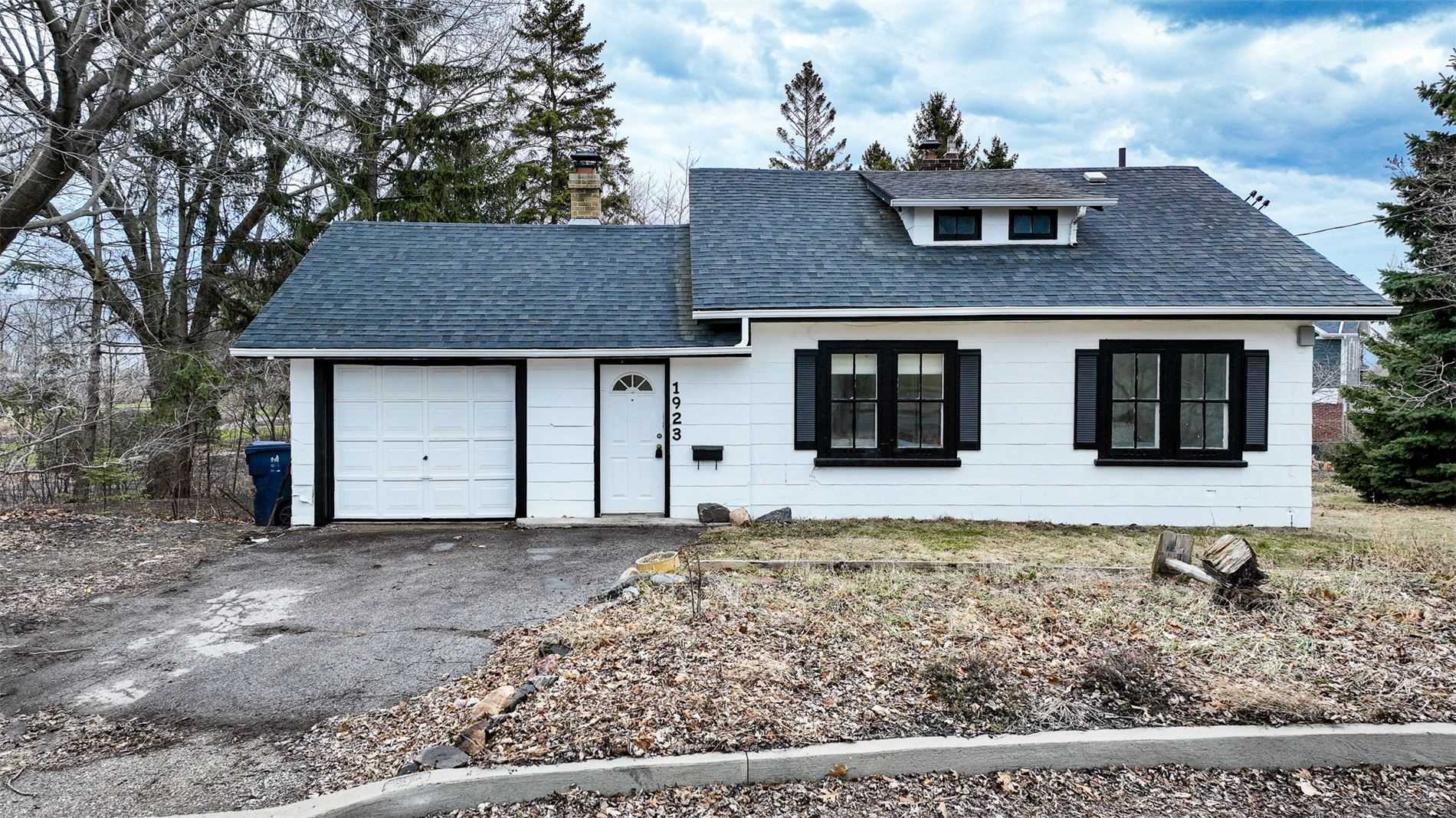 Listing E5936001 - Large Photo # 1