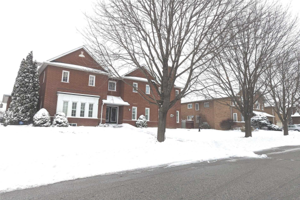 2 Morden Cres, Ajax