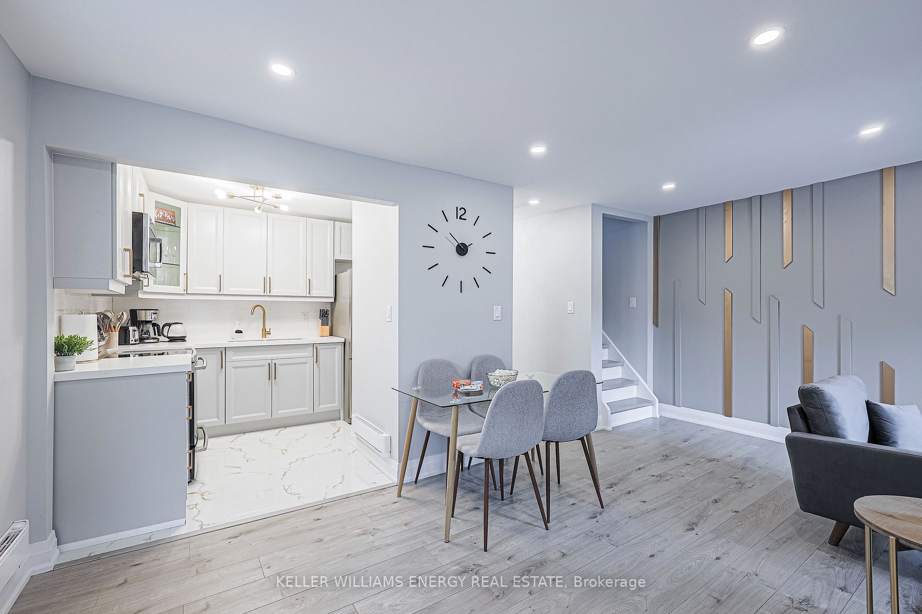 15 Westbrook Ave
