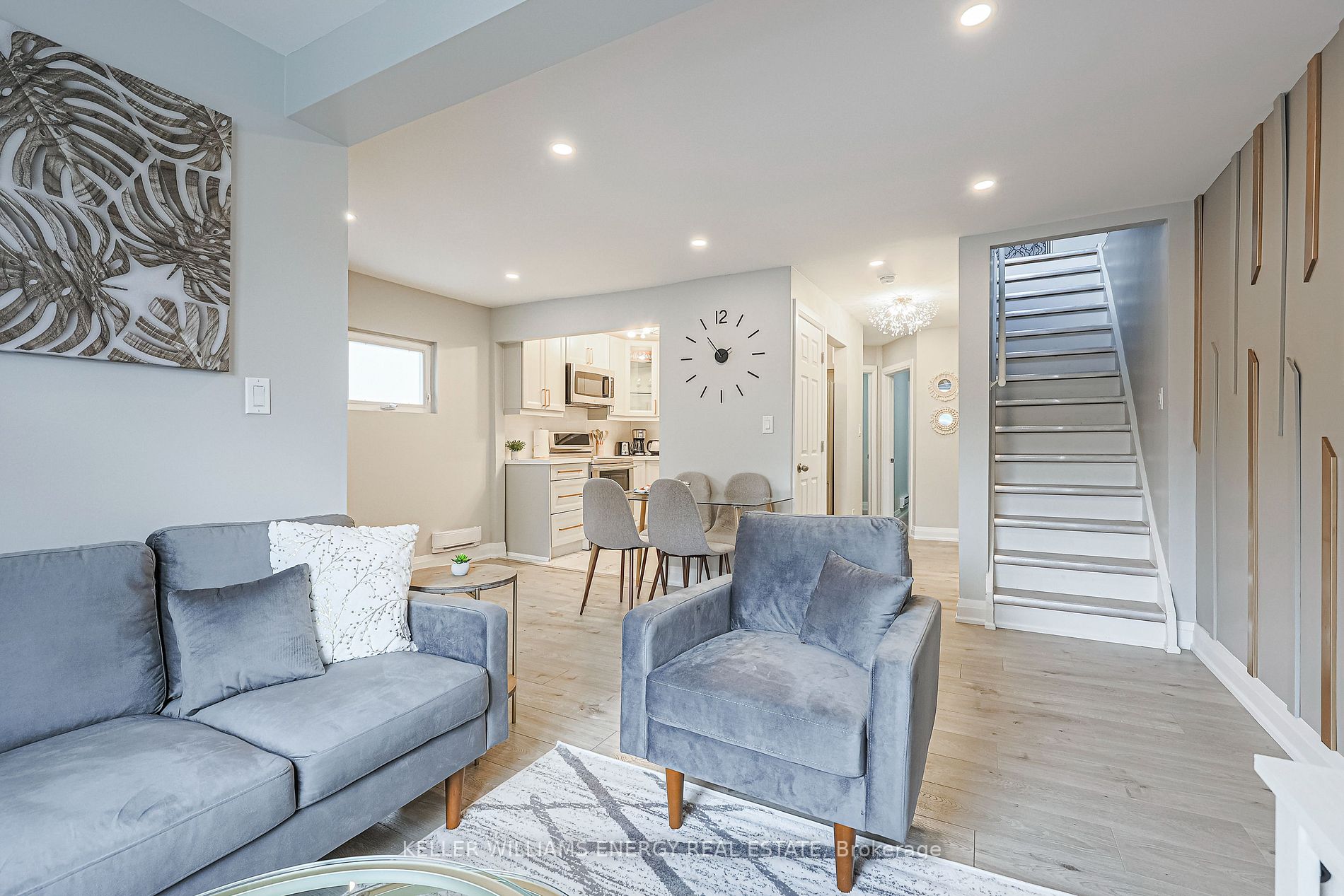 15 Westbrook Ave
