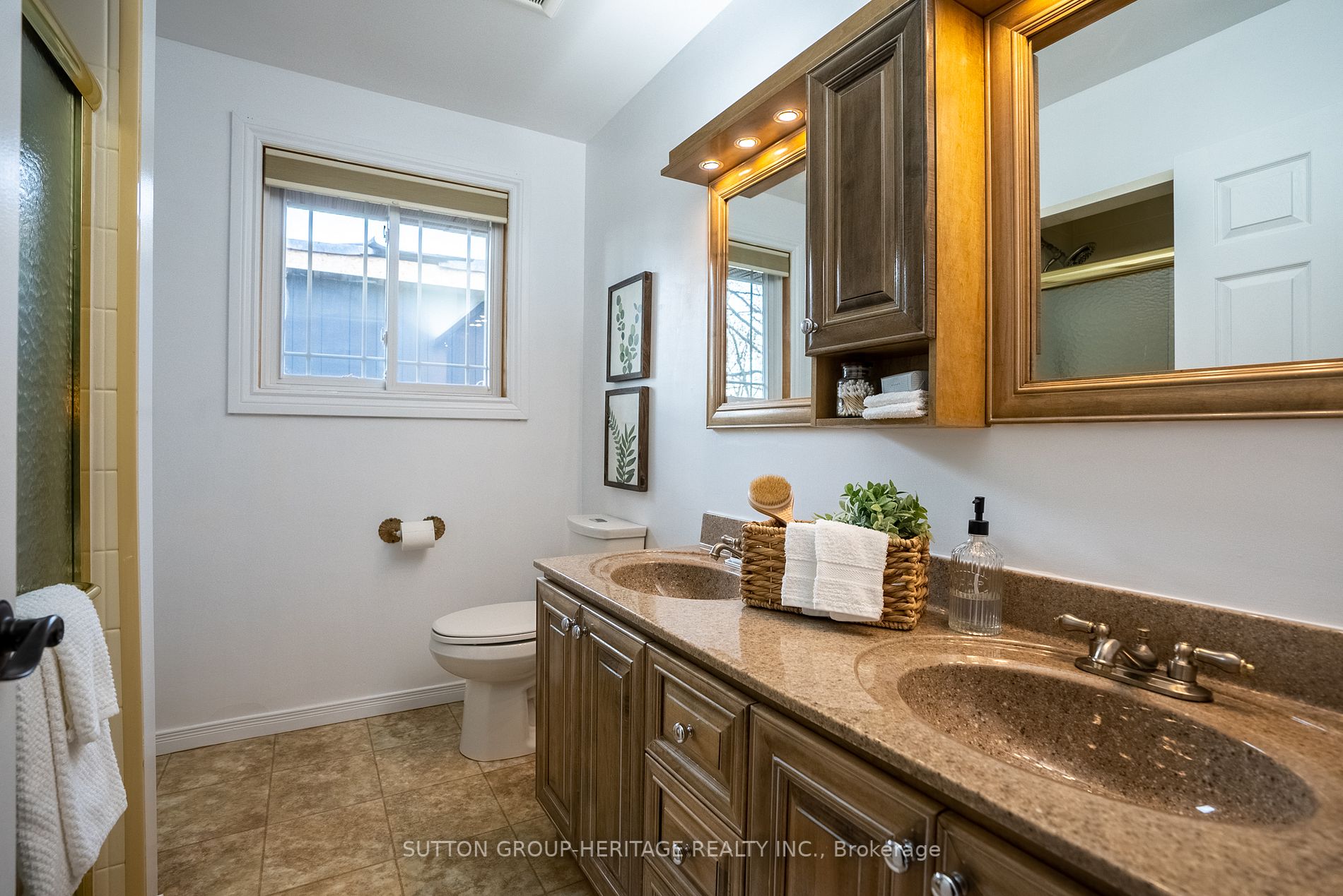 Listing E5936948 - Large Photo # 21