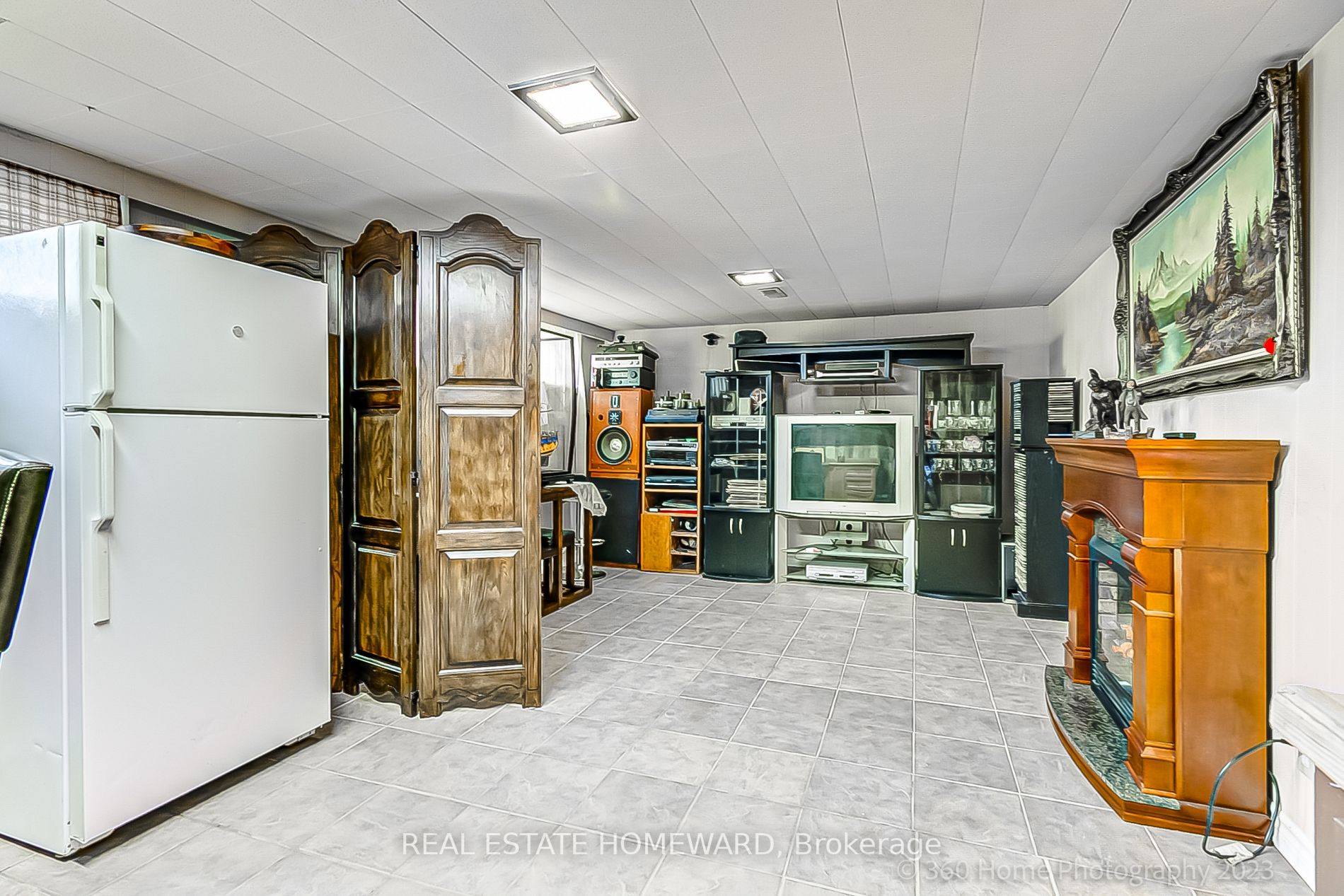 34 Melchior Dr